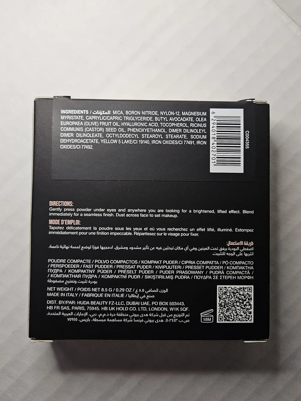 Huda Beauty Easy Bake & Snatch Pressed Brightening & Setting Powder Peach Pie